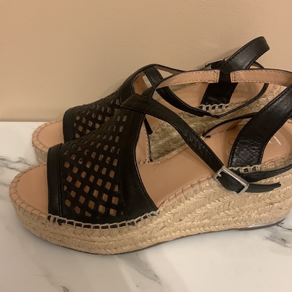Franco Sarto Black Leather Webbed Top and Jute Wedge Sandals Size 7 NEW no box - Picture 2 of 7